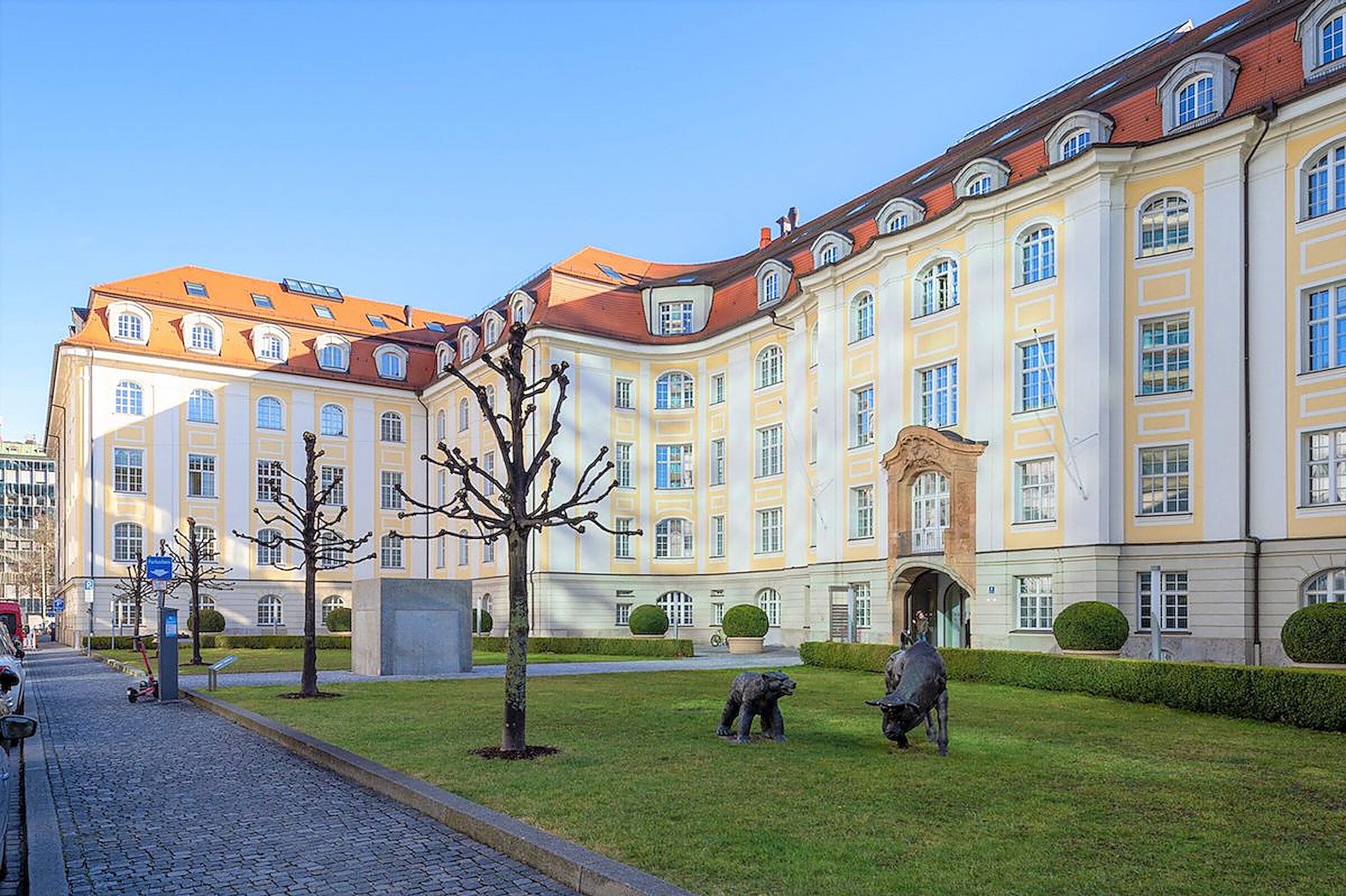 Hopfenpost Palais